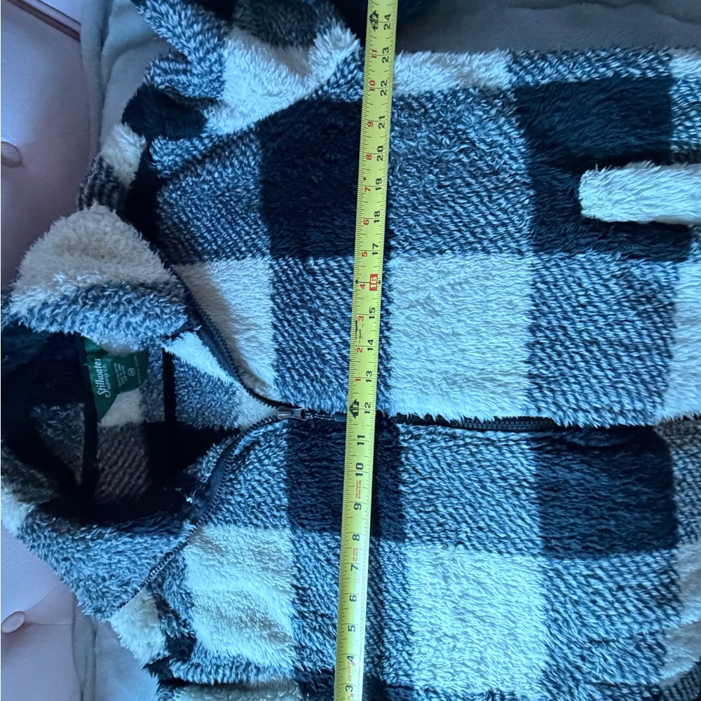 Black & white Buffalo Plaid Fleece Sherpa Jacket - Picture 8 of 11